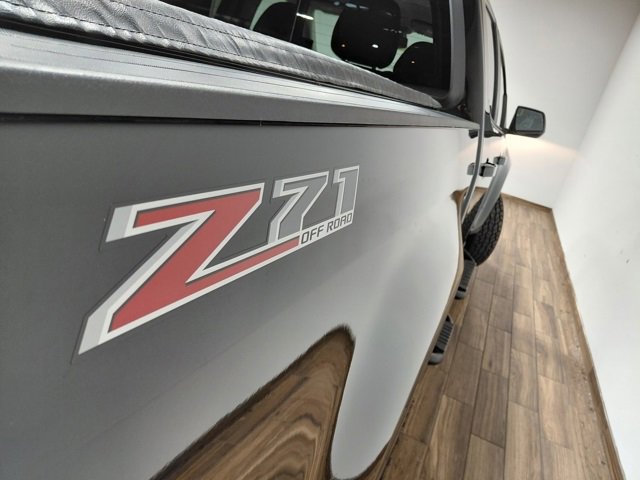 Used 2017 Chevrolet Colorado Z71 image 14