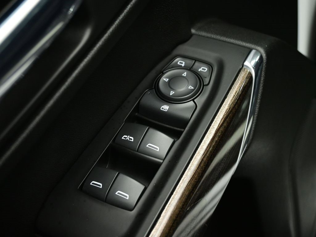 Used 2019 Chevrolet Silverado 1500 LT w/ All-Star Edition image 18