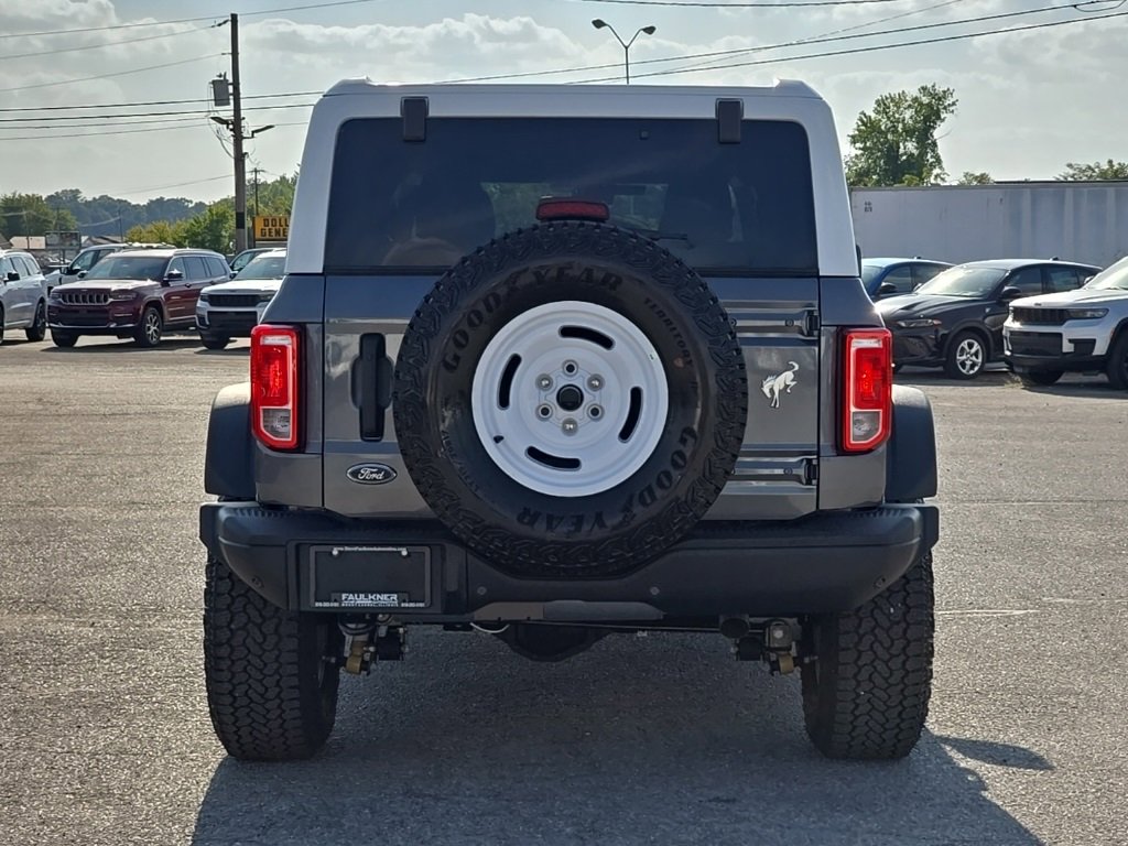 New 2025 Ford Bronco Heritage Edition image 6