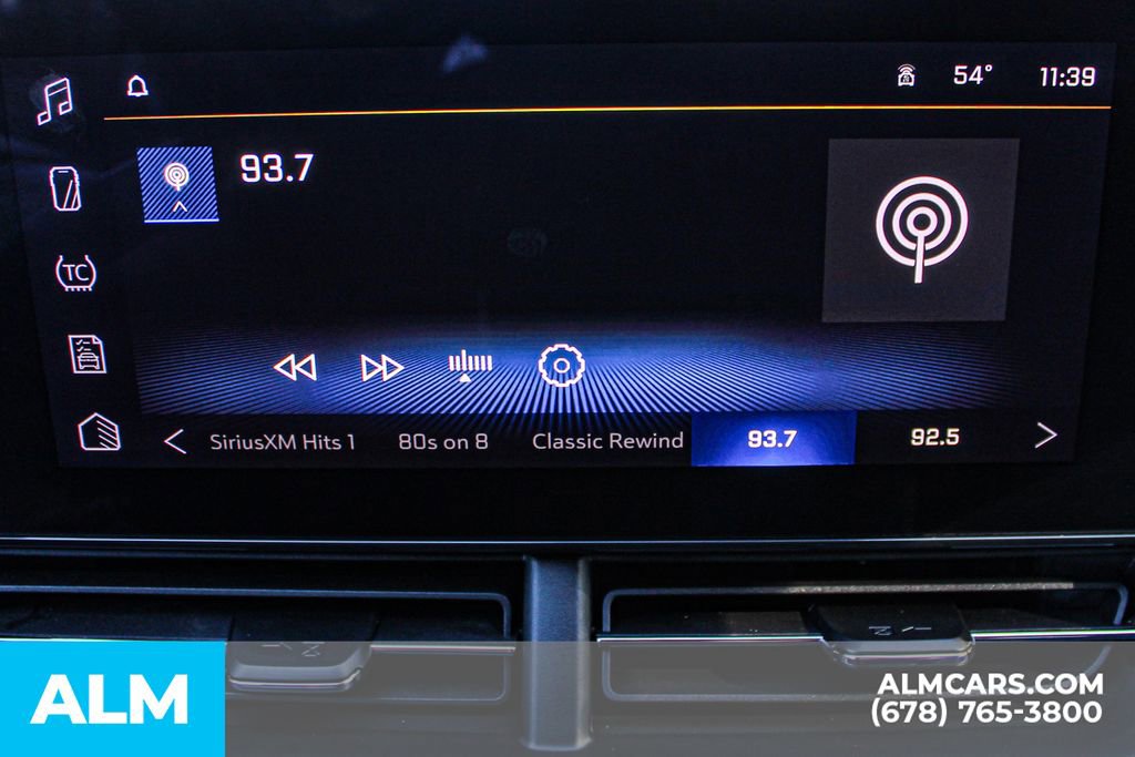 Used 2025 Chevrolet Trax LT w/ LT Convenience Package image 33