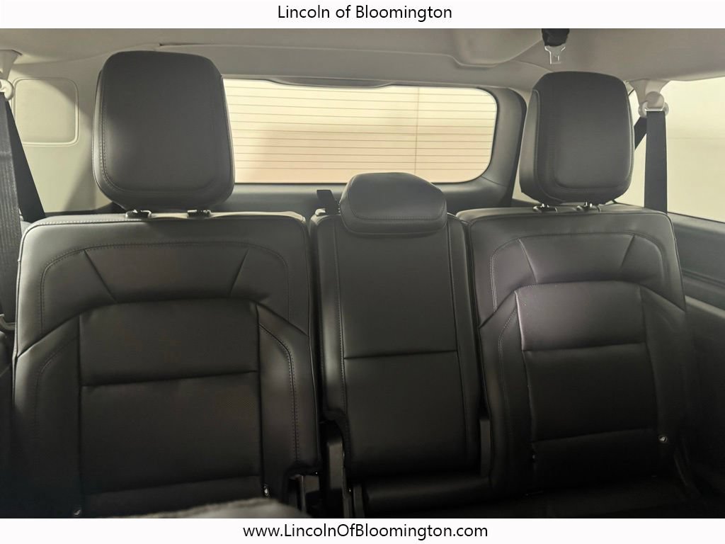New 2026 Lincoln Navigator L Reserve AWD/4WD image 24
