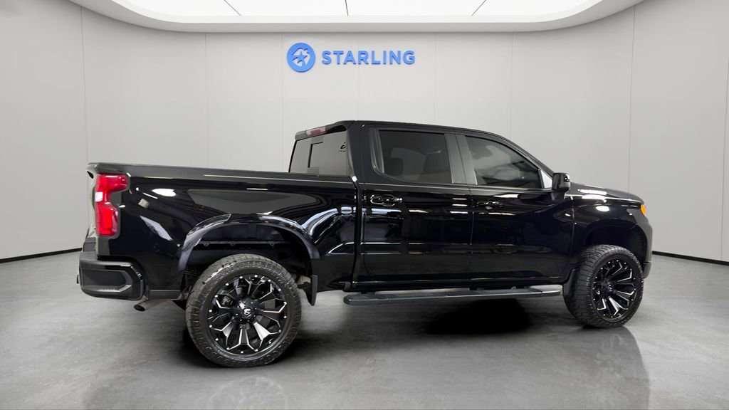 Used 2025 Chevrolet Silverado 1500 RST w/ Convenience Package II AWD/4WD image 10