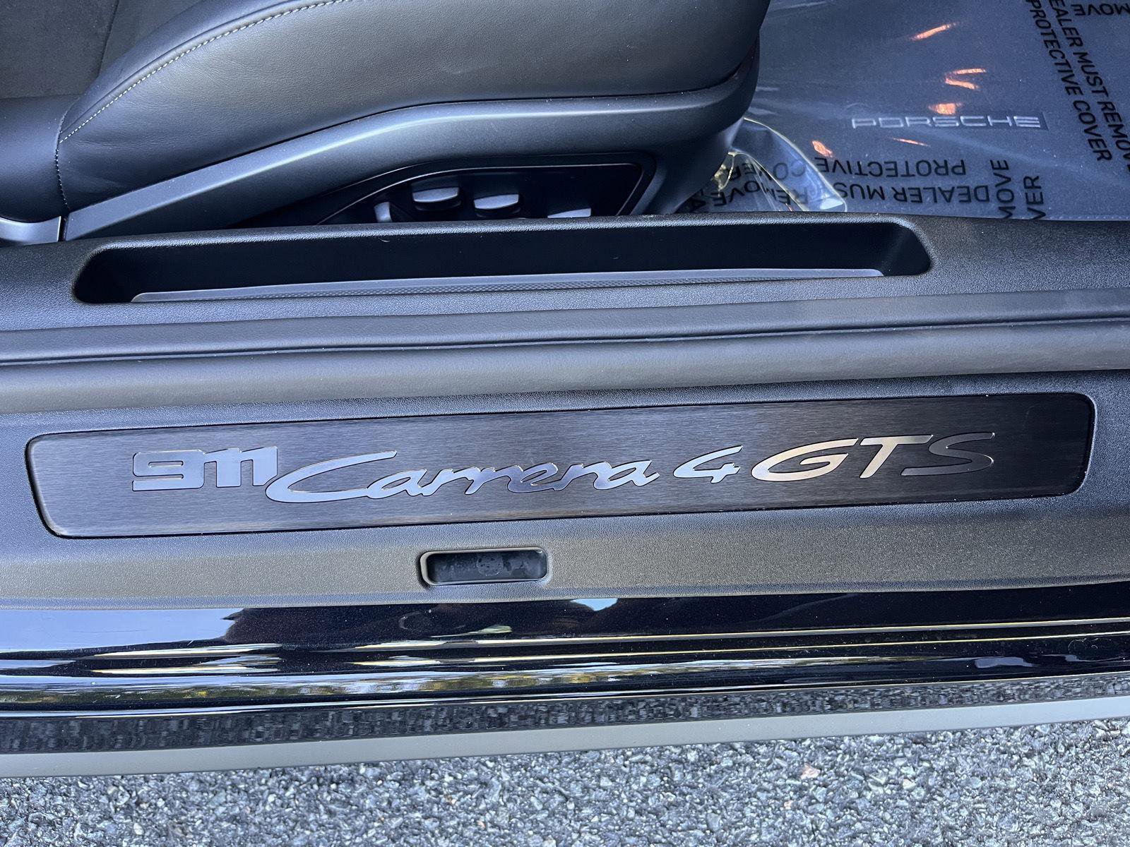 Used 2025 Porsche 911 Carrera 4 GTS image 27