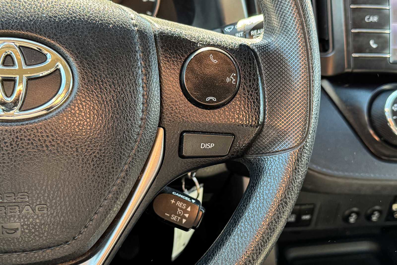 Used 2016 Toyota RAV4 LE image 18