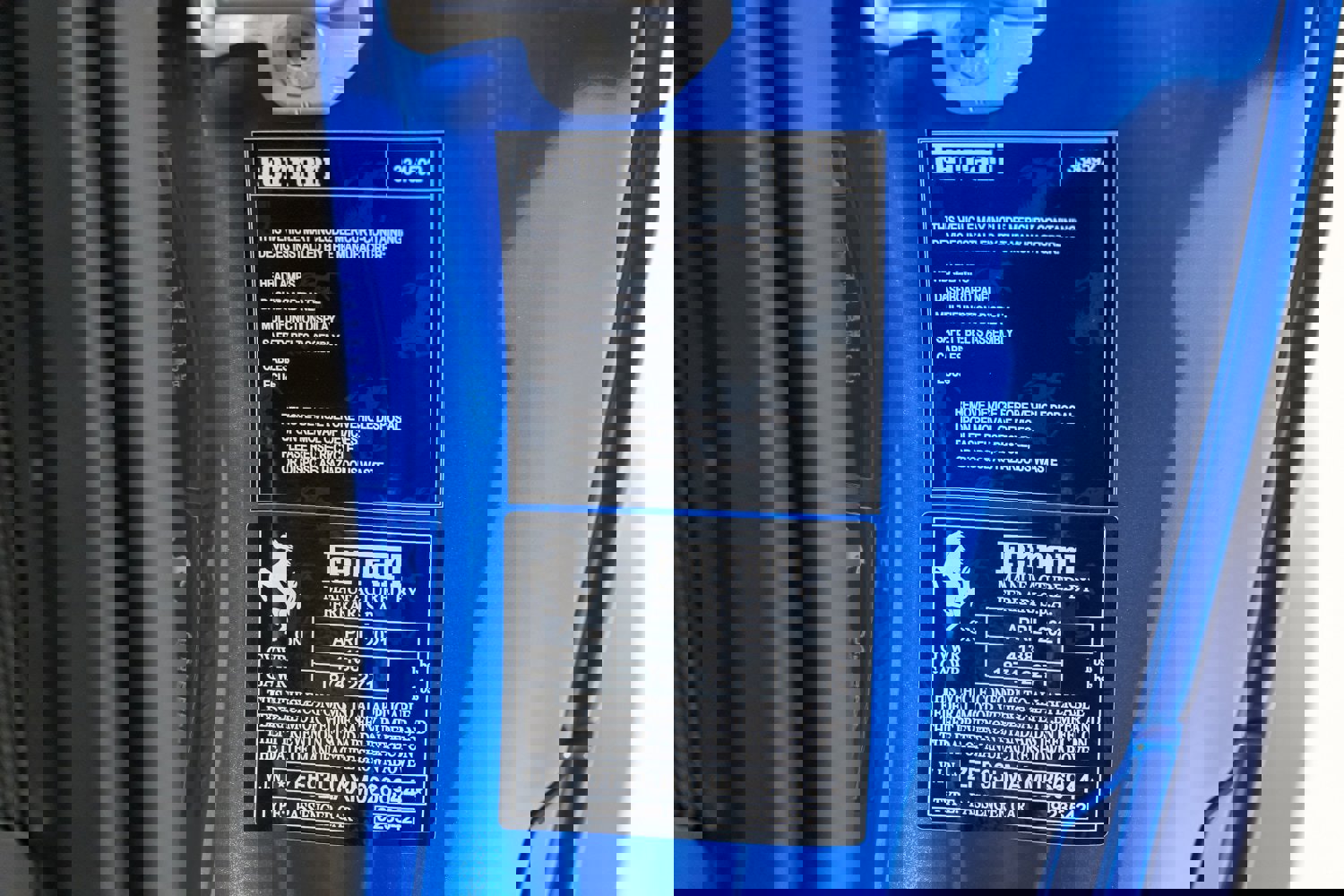 Used 2021 Ferrari F8 Tributo image 38