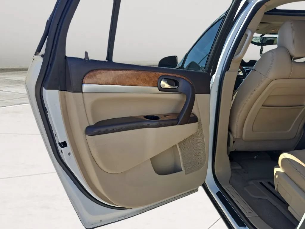 Used 2012 Buick Enclave Leather FWD image 14
