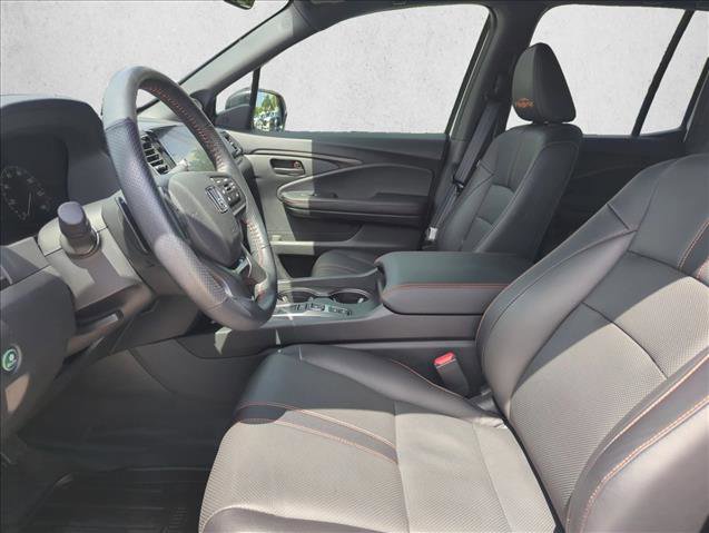 Used 2025 Honda Ridgeline TrailSport image 16