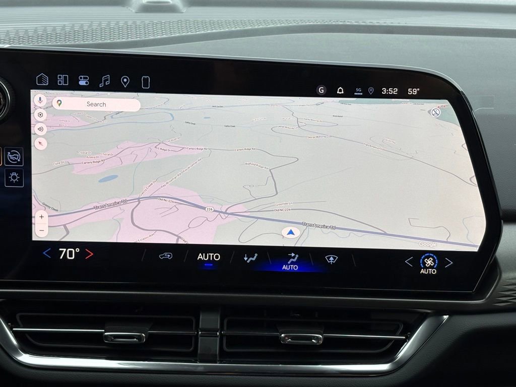 New 2026 Chevrolet Equinox EV LT w/ Midnight Package image 8