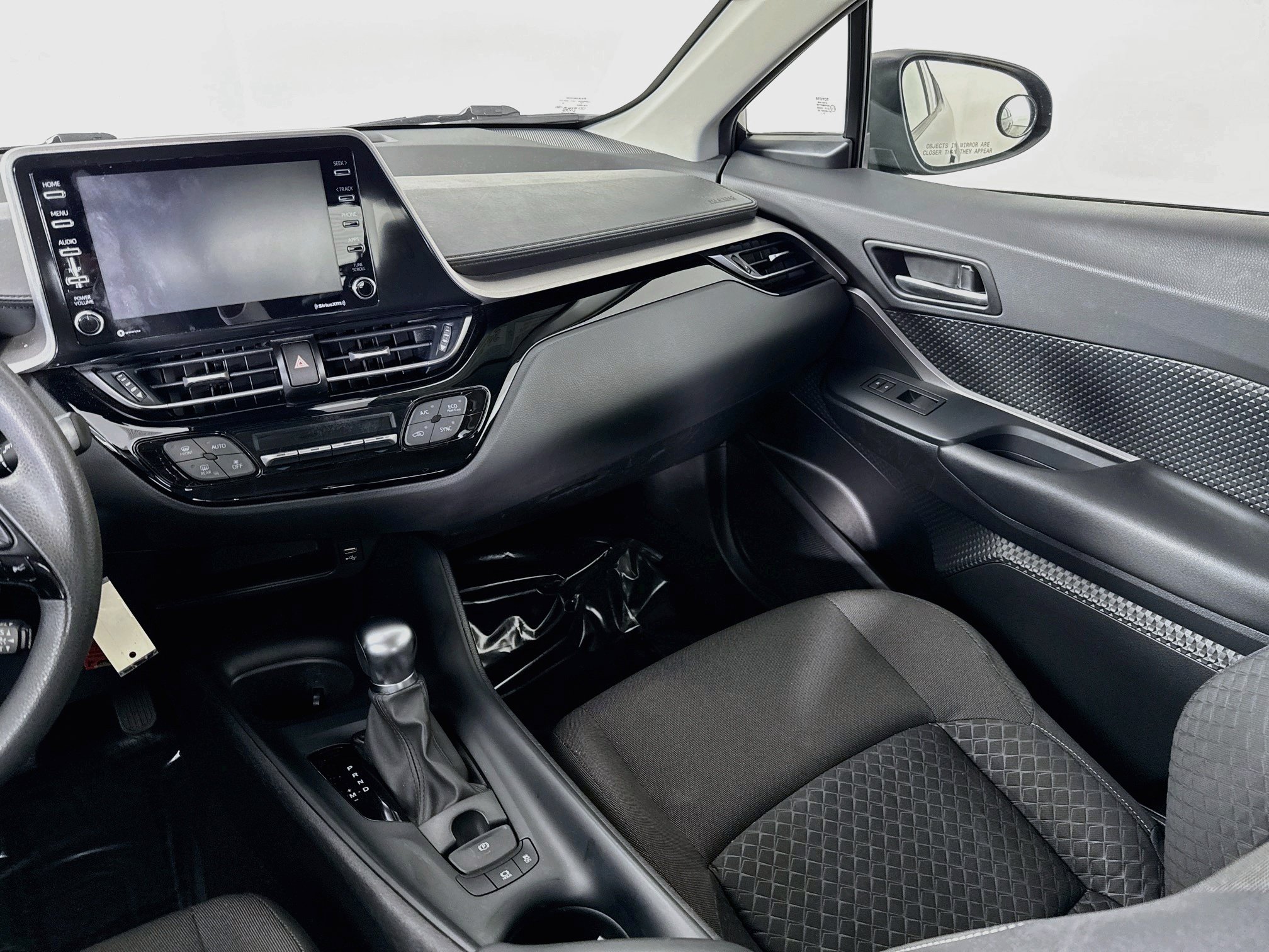 Certified 2021 Toyota C-HR LE FWD image 21