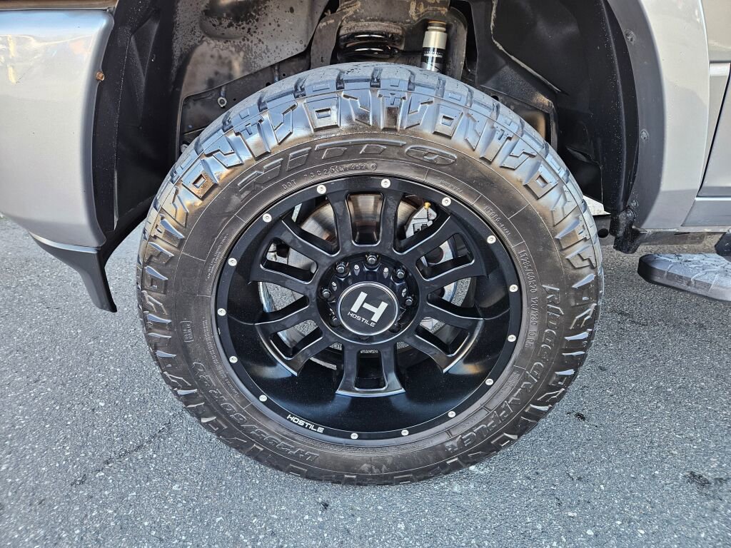 Used 2021 RAM 3500 Laramie w/ Night Edition image 9