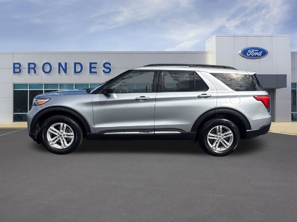 Used 2024 Ford Explorer XLT w/ Equipment Group 202A