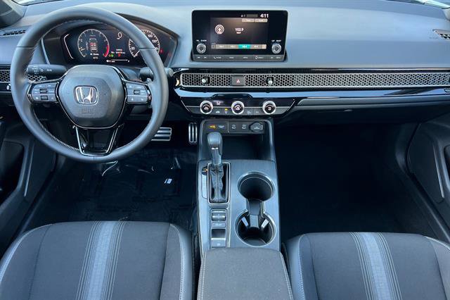 Used 2025 Honda Civic Sport image 16