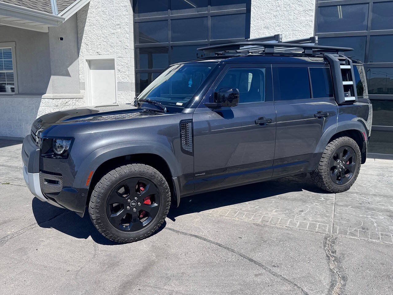 Used 2022 Land Rover Defender 110 X AWD/4WD image 7
