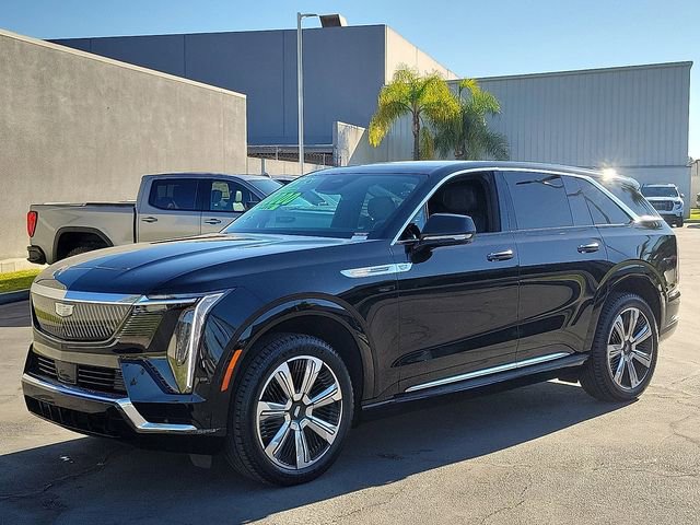 Used 2025 Cadillac Escalade IQ Luxury 2 image 7