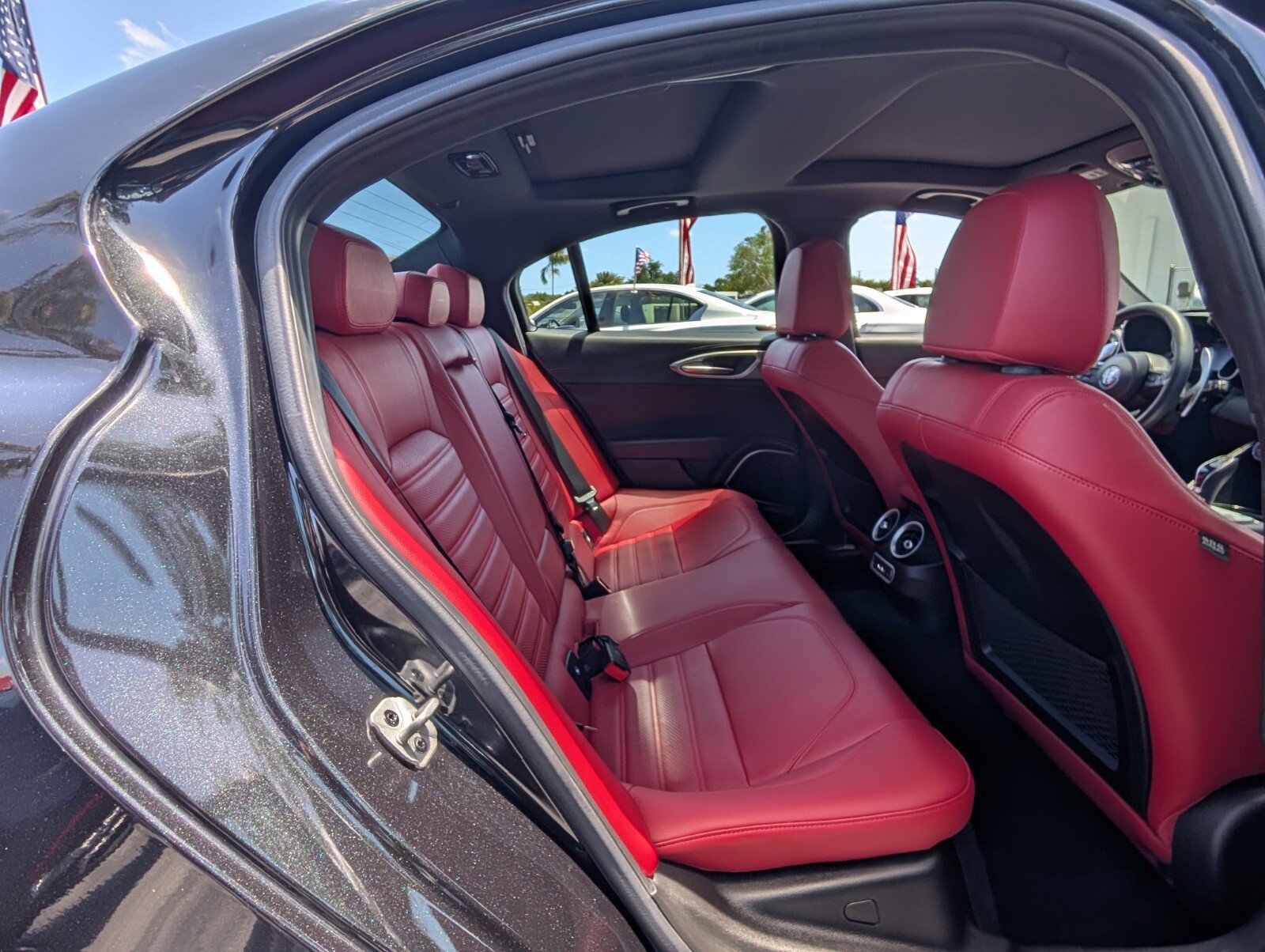 Used 2023 Alfa Romeo Giulia Veloce image 15