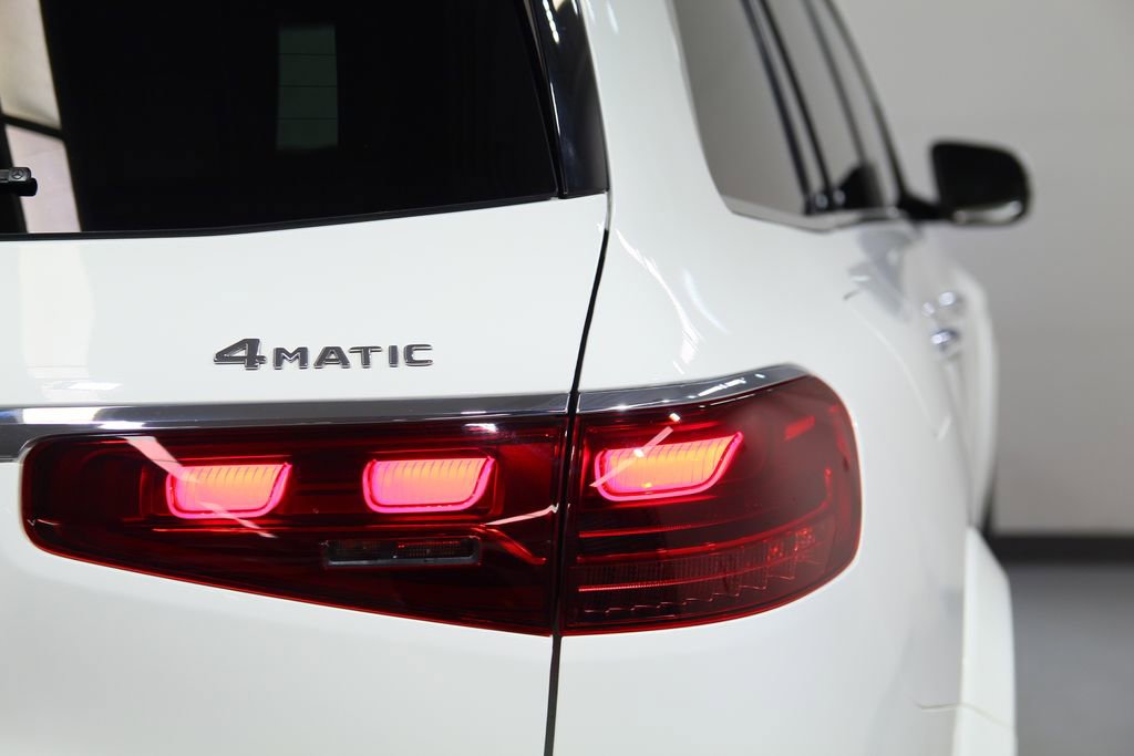 Used 2024 Mercedes-Benz GLS 450 4MATIC image 15