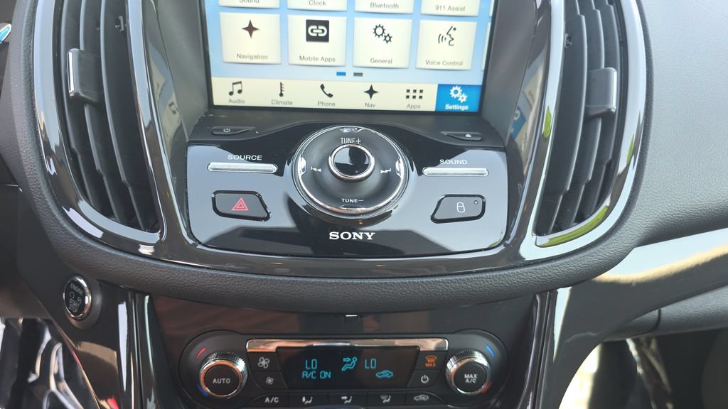 Used 2016 Ford Escape Titanium FWD image 20