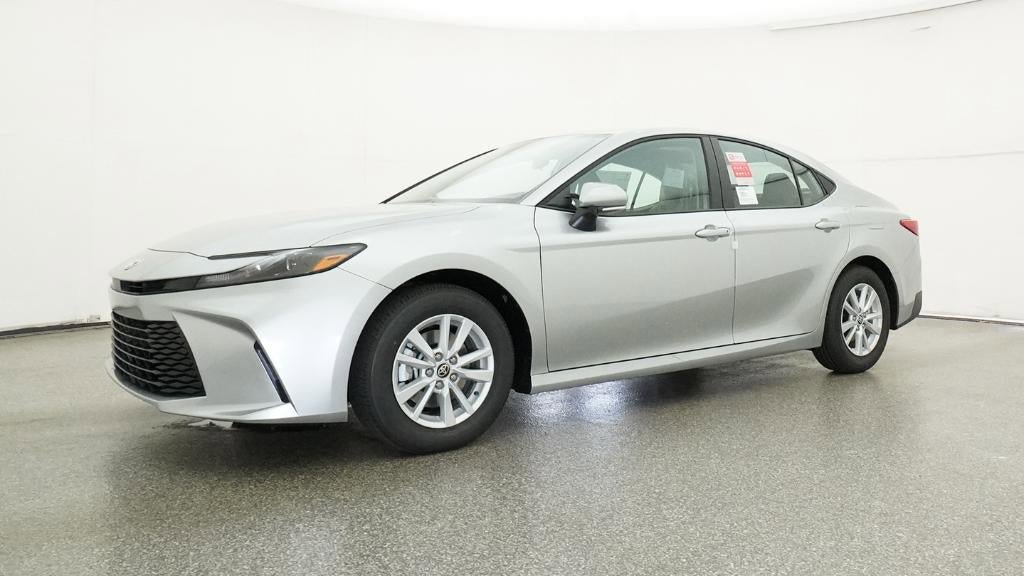 New 2026 Toyota Camry LE FWD image 17