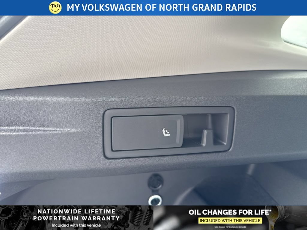 New 2026 Volkswagen Tiguan SE AWD/4WD image 28
