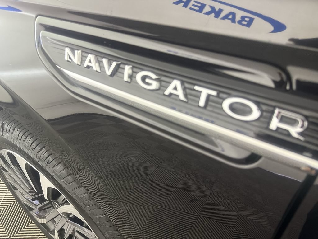 Used 2022 Lincoln Navigator Black Label AWD/4WD image 33