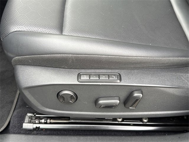 Certified 2022 Volkswagen ID.4 Pro S image 29