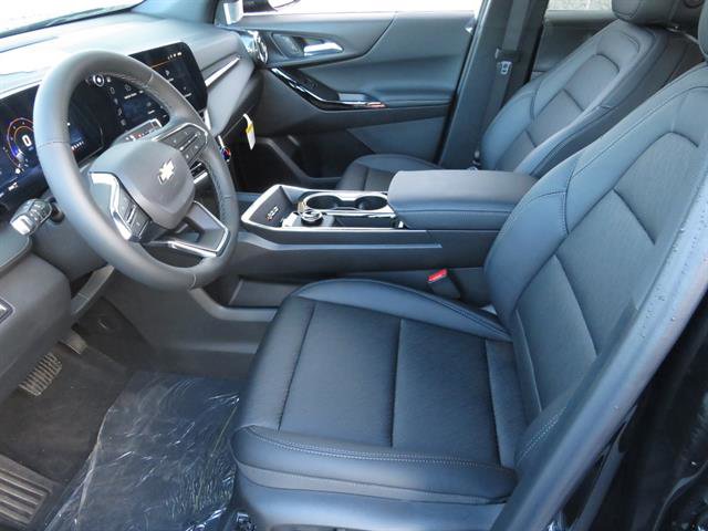 New 2026 Chevrolet Equinox LT w/ Convenience Package II image 14