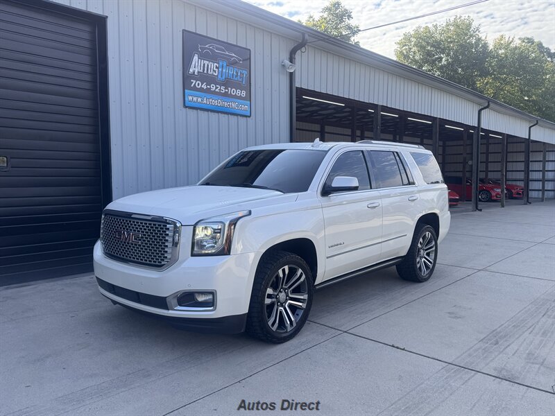 Used 2015 GMC Yukon Denali w/ Premium Package AWD/4WD image 2