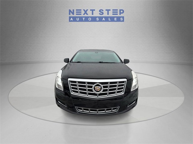 Used 2014 Cadillac XTS image 2