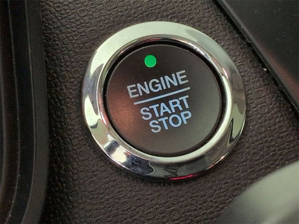 Used 2019 Ford EcoSport SE image 15