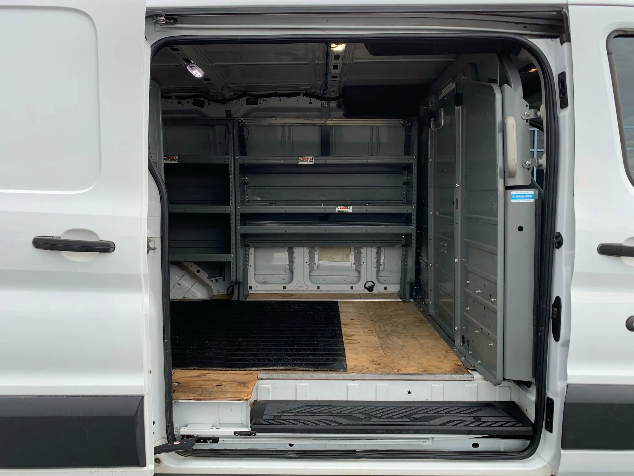 Used 2015 Ford Transit 250 130 Low Roof RWD image 26