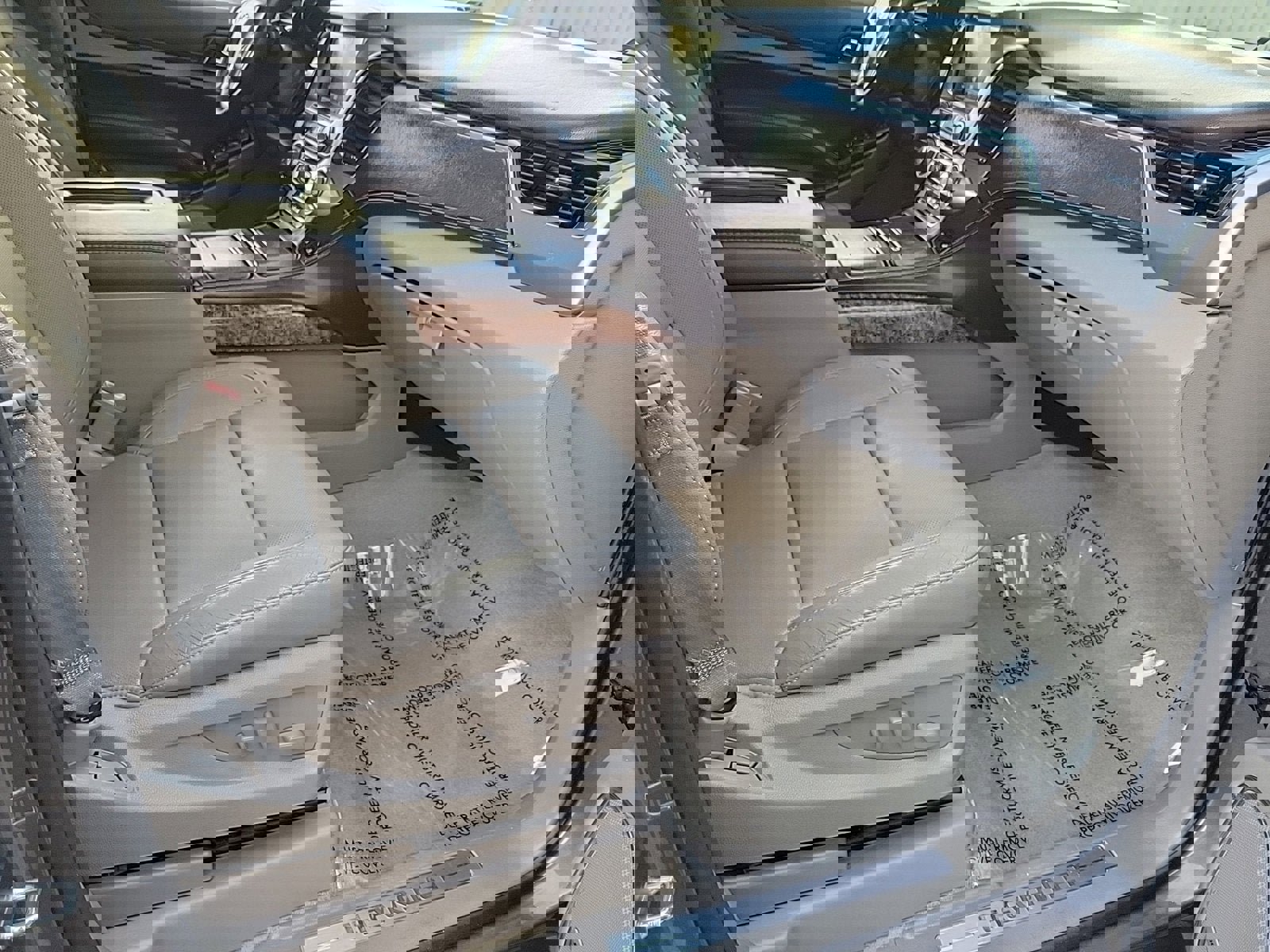 Used 2015 Chevrolet Tahoe LTZ image 12