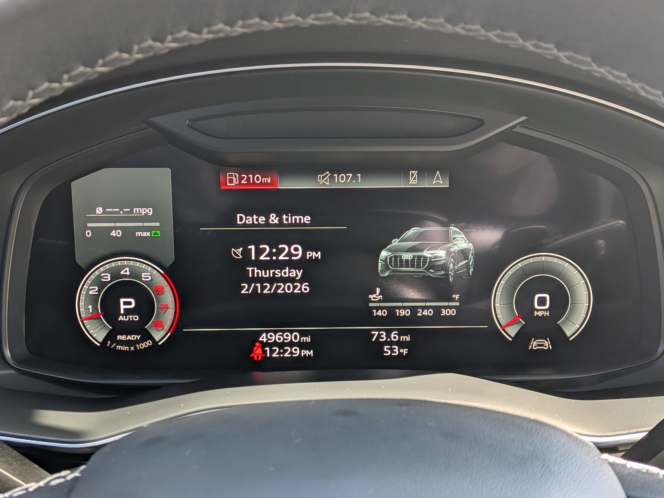 Used 2022 Audi Q8 Premium image 15