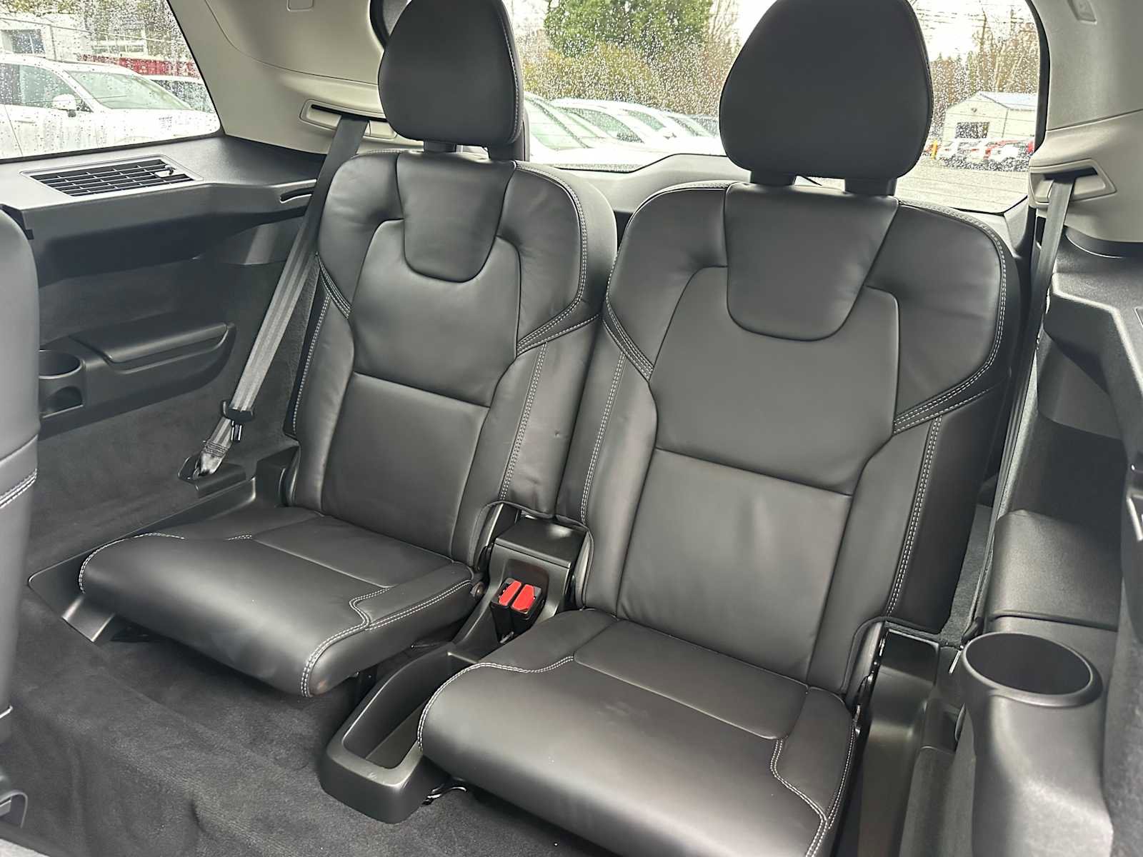 Certified 2024 Volvo XC90 T8 Ultimate image 17