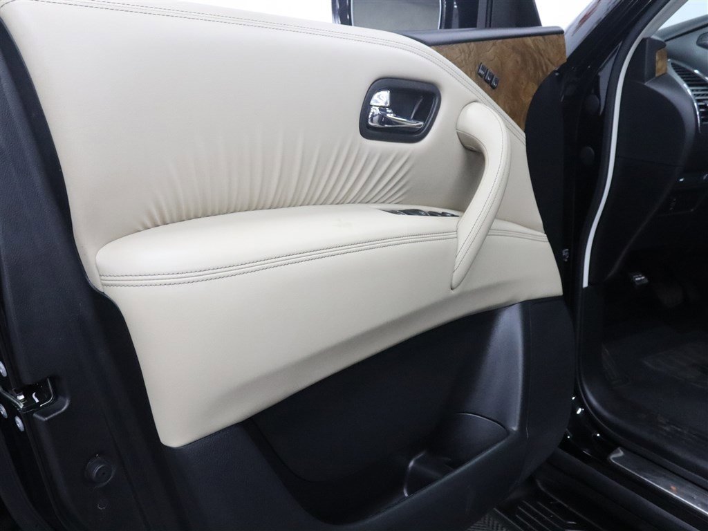 Used 2022 Nissan Armada SL w/ Captain's Chairs Package image 14
