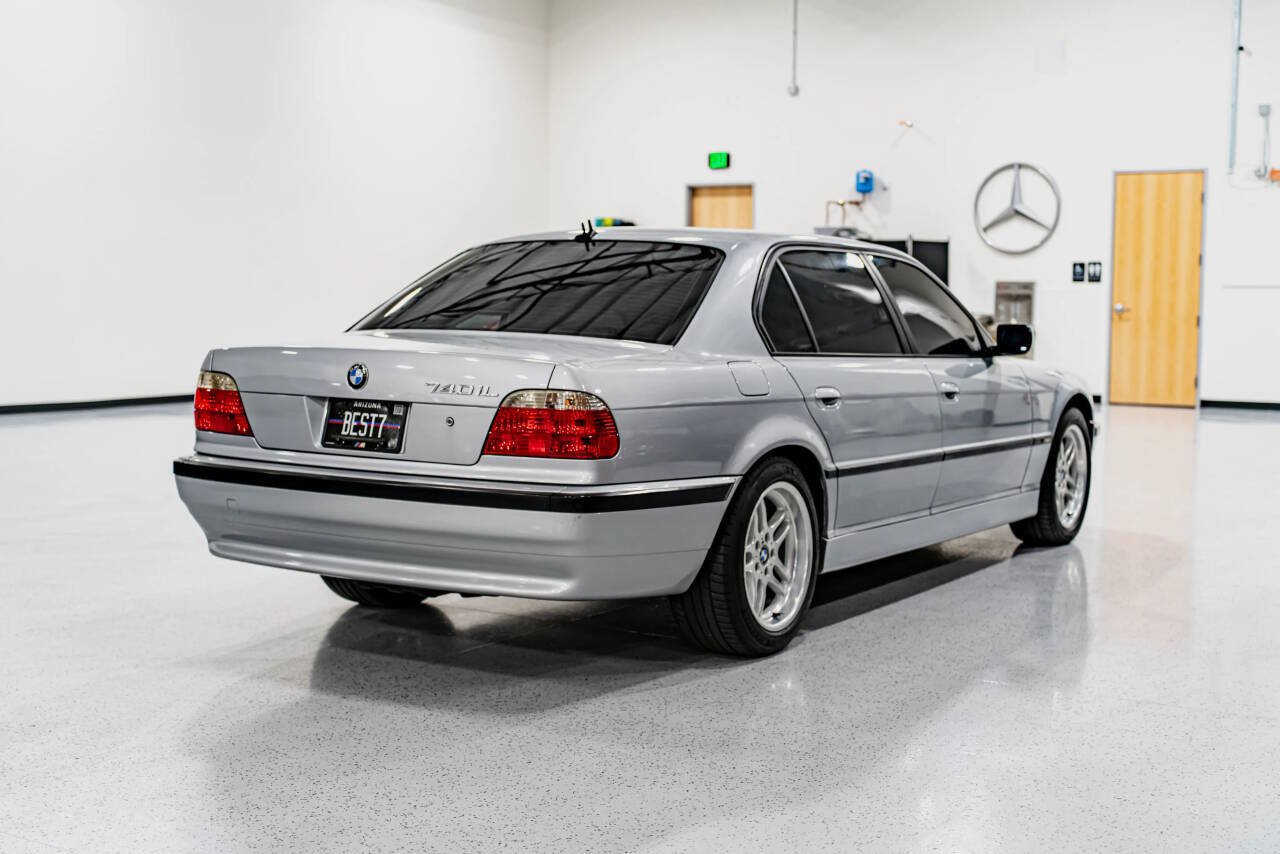 Used 2001 BMW 740iL RWD image 5
