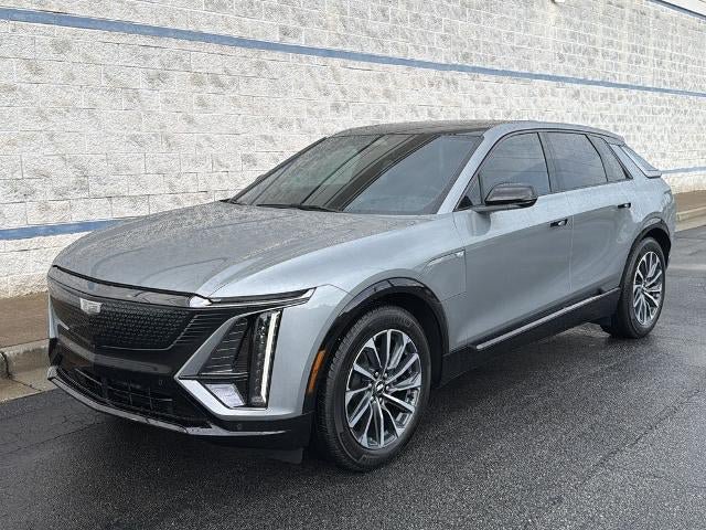 Certified 2024 Cadillac Lyriq Sport RWD image 2