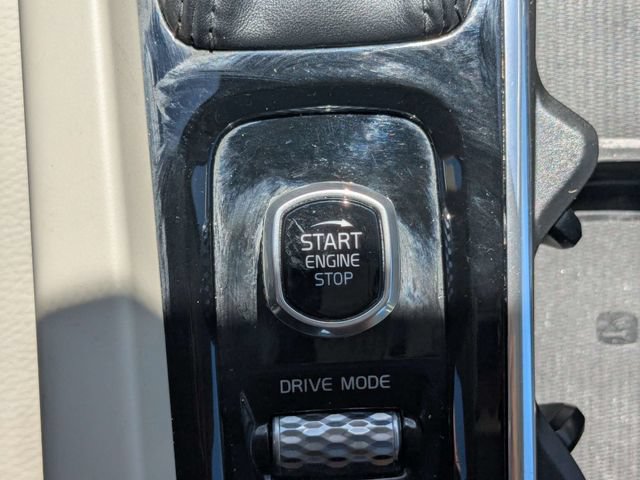 Used 2019 Volvo S60 T6 Momentum AWD/4WD image 32