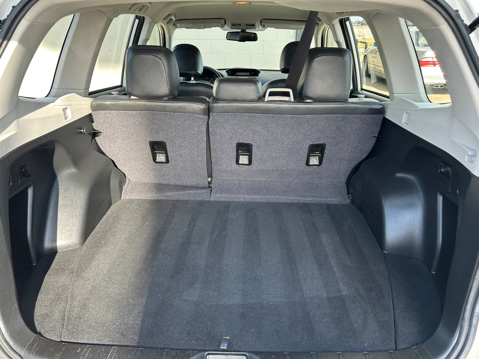 Used 2014 Subaru Forester 2.5i w/ Popular Package #1 AWD/4WD image 31