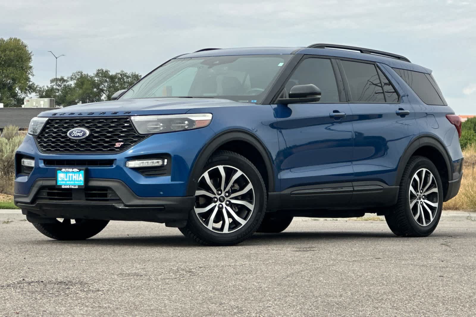 Certified 2020 Ford Explorer ST w/ Premium Technology Package AWD/4WD image 1