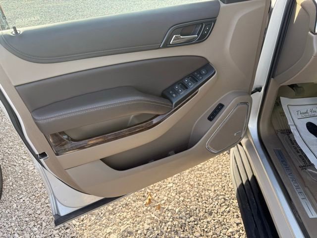 Used 2019 Chevrolet Suburban LT image 21
