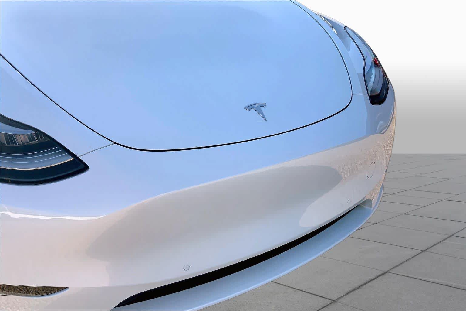 Used 2020 Tesla Model Y Long Range AWD/4WD image 29