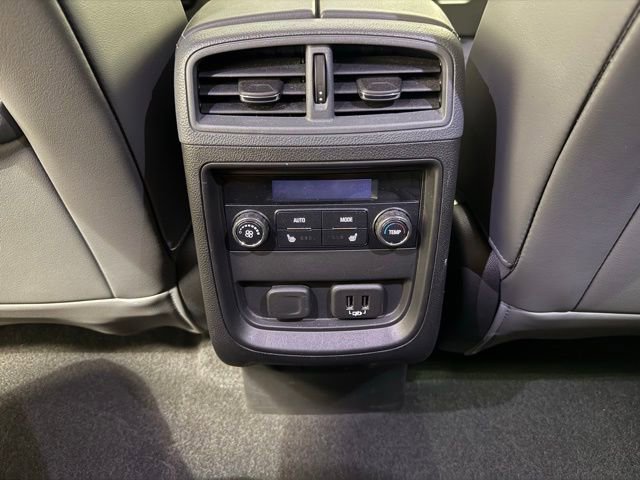 Used 2020 Buick Envision Essence FWD image 26