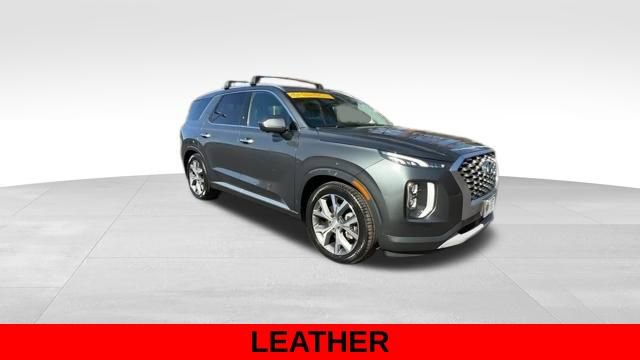 Used 2022 Hyundai Palisade Limited w/ Winter Package image 10