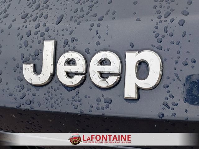 Used 2012 Jeep Liberty Sport w/ Popular Equipment Group AWD/4WD image 9