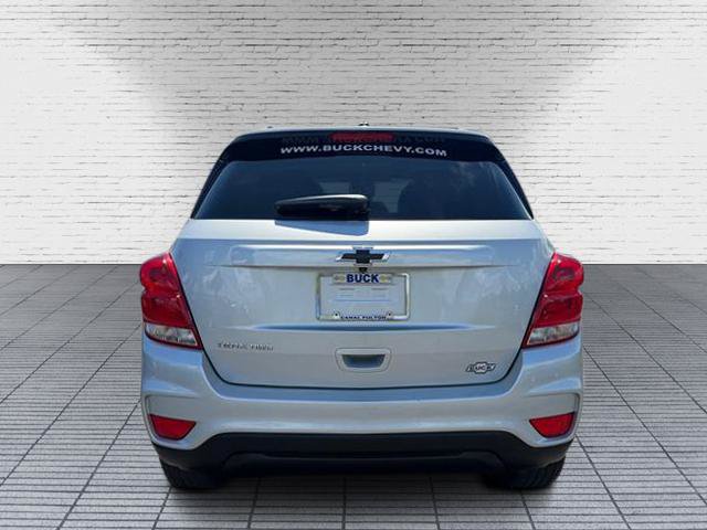 Used 2022 Chevrolet Trax LT w/ Sport Edition AWD/4WD image 4