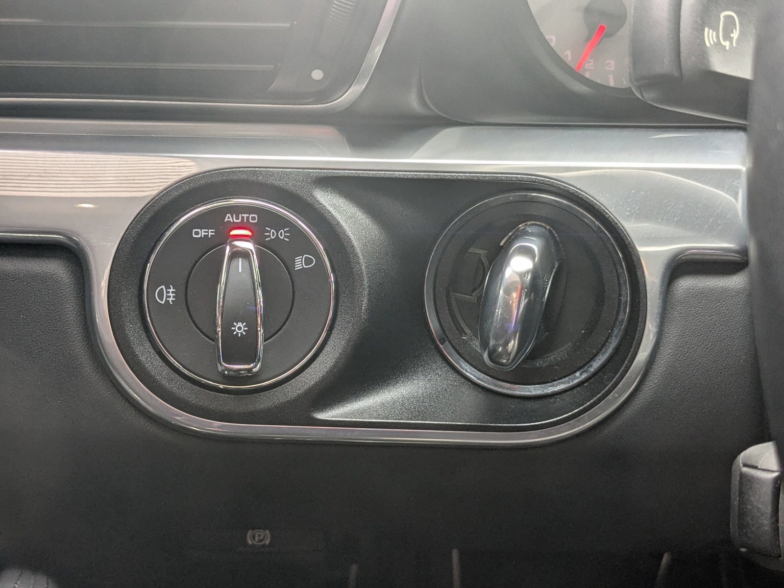 Used 2017 Porsche 911 Carrera 4S image 20