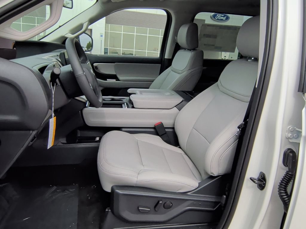 New 2027 Ford Expedition Active RWD image 12