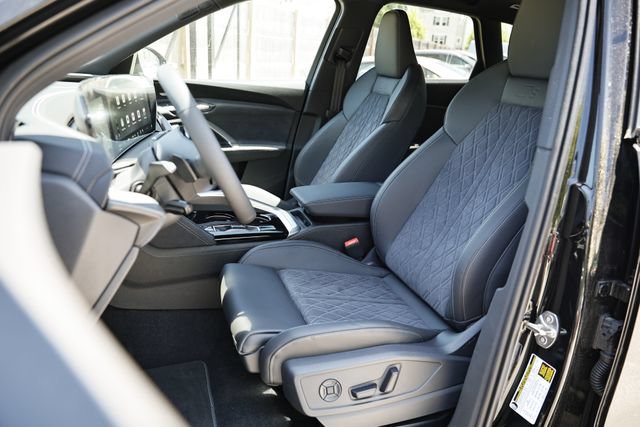 New 2026 Audi SQ5 Premium Plus AWD/4WD image 22