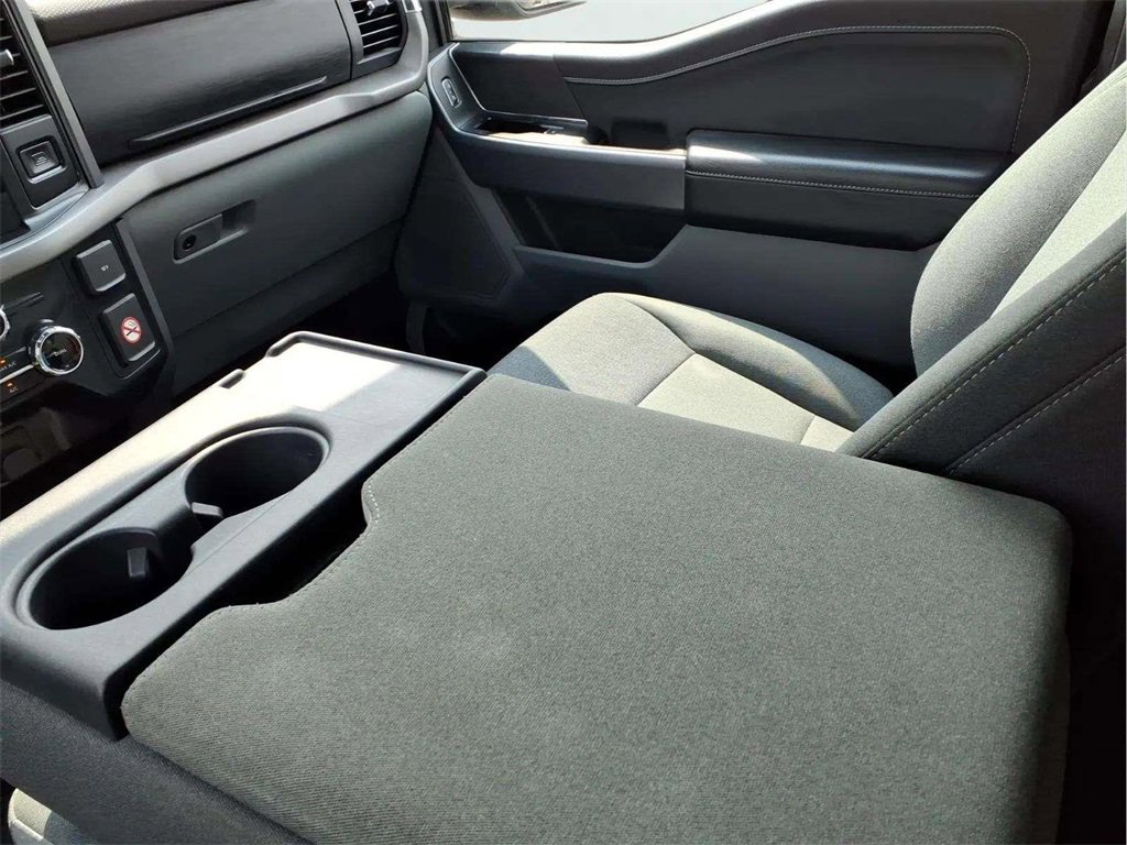 Used 2025 Ford F150 XLT w/ Equipment Group 301A Standard image 13