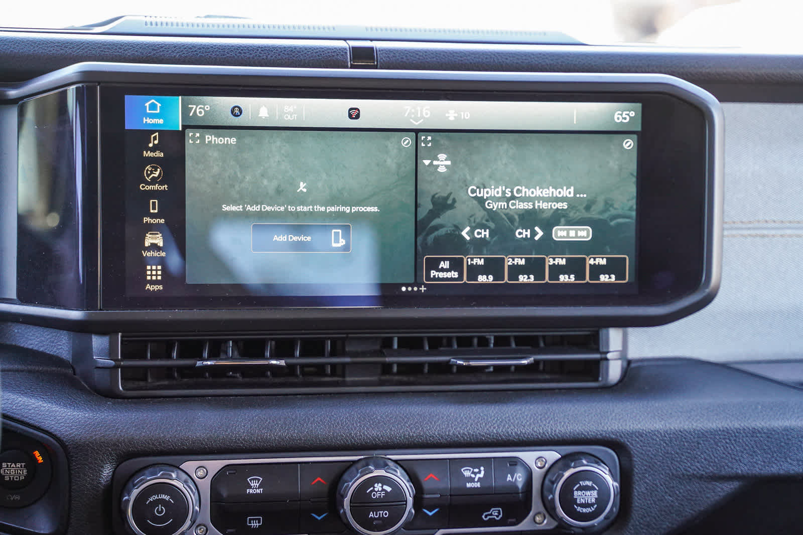 Used 2024 Jeep Wrangler Sport S image 14